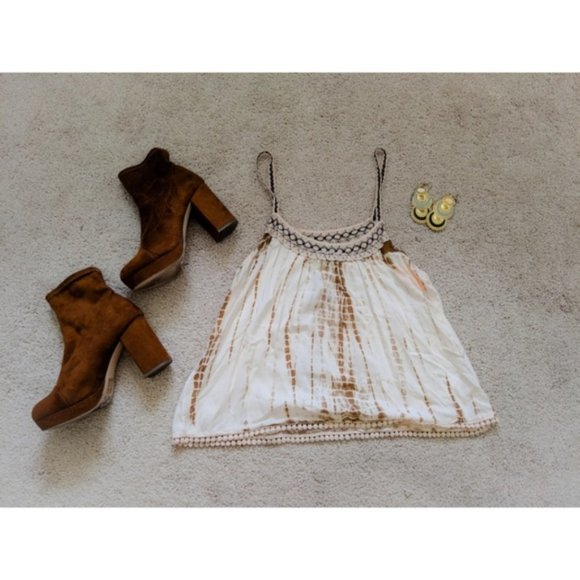 American Eagle Outfitters Tops - American Eagle Tie Dye Ivory Tank